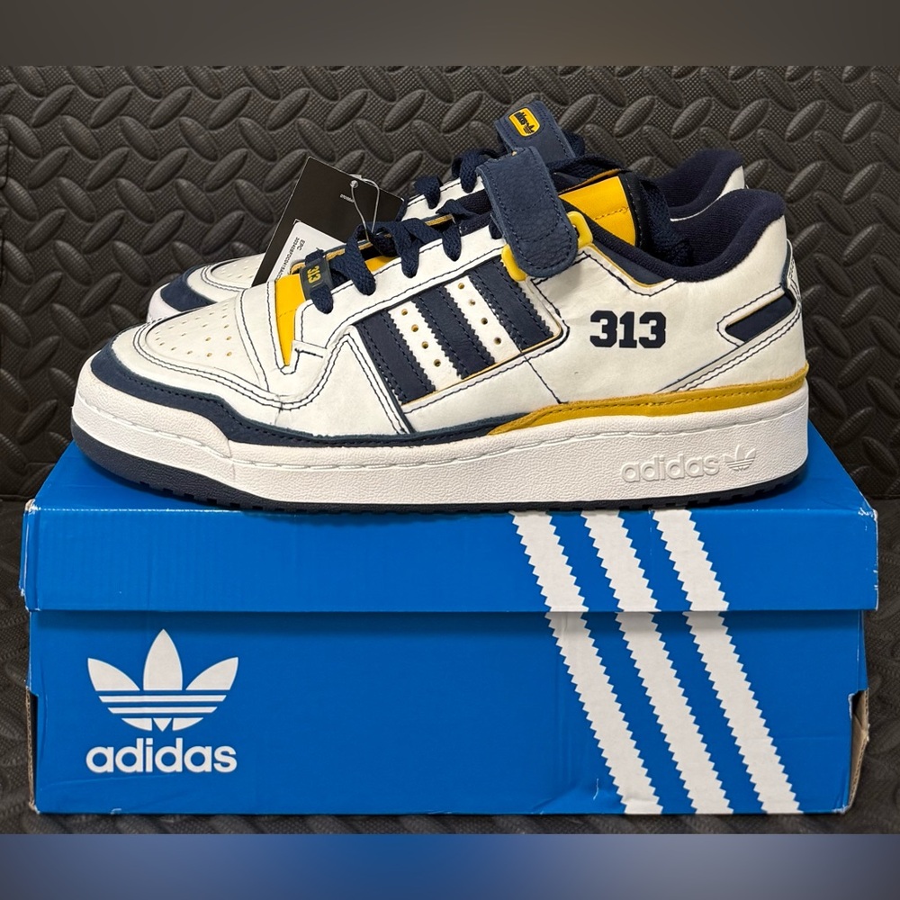 Adidas Originals Forum 84 Low IF7987 Detroit 313 Sneakers Mens Size 9.5 - Picture 3 of 7